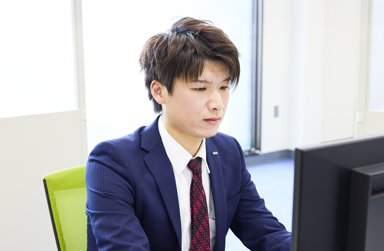 ビジュアルソリューション事業部